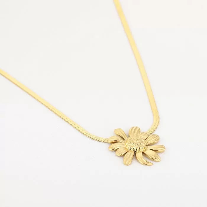 Golden Daisy Necklace – Naomé Boutique sieraden