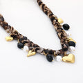 Heart & Pearl Leopard Necklace – gevlochten leopard ketting met gouden hartjes en parels – Naomé Boutique