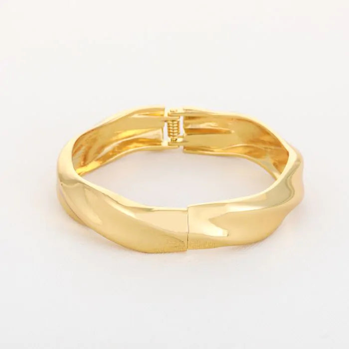 Luxe gouden bangle voor dames – Naomé Boutique